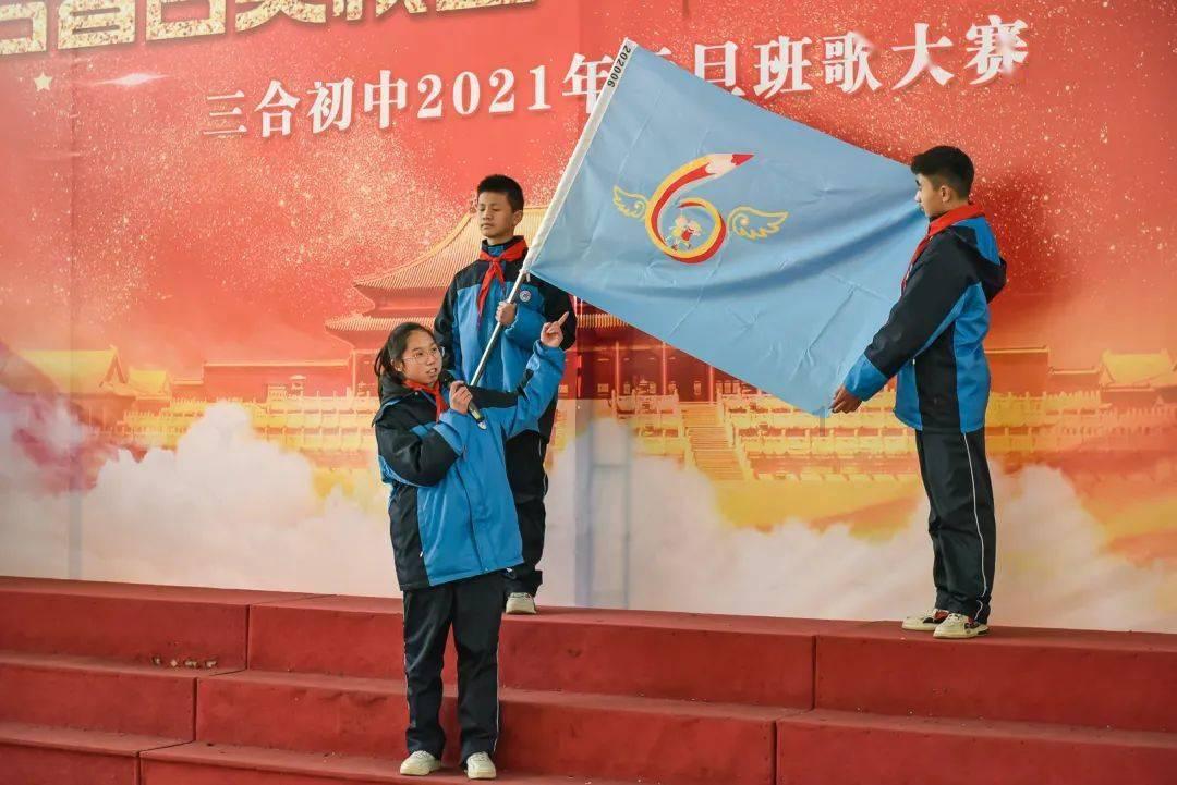 小猫钓鱼游戏龙王版有船